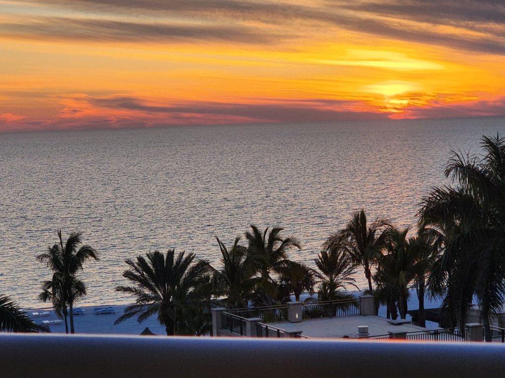 sunset - FGCVacation Rentals Ritz Beach Sunset